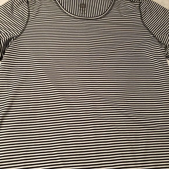 Brisas striped Top 1X - Picture 5 of 6